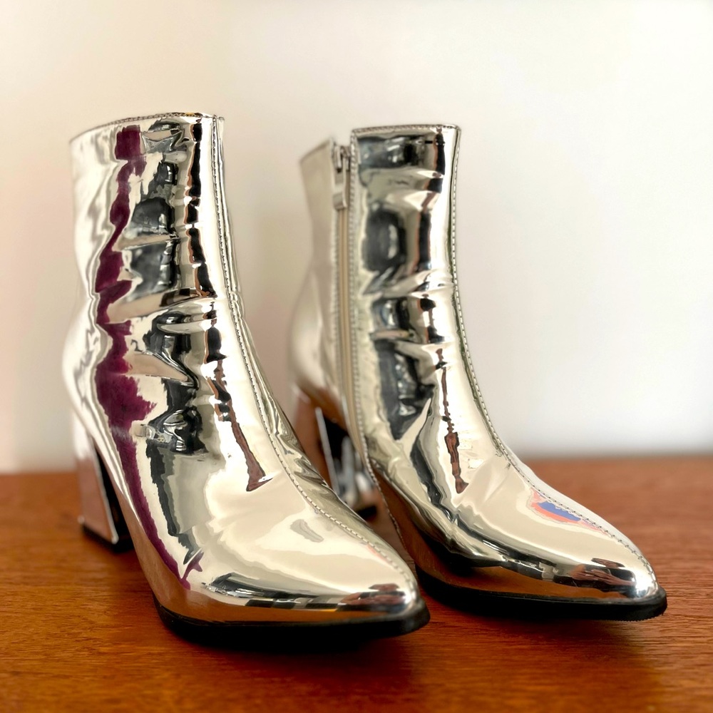 PUBLIC DESIRE Silver Mirror Boots Size 39/8.5, Excellent Condition